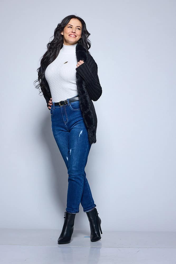 Colleen - Black